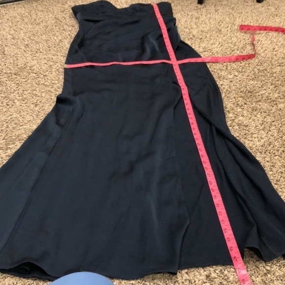 Azazie Maxi Dress Size 8 Navy Blue Strapless Pleated Gown - Picture 9 of 9